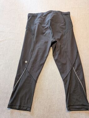 Women's Lululemon Black Black 3M Cropped 19" Yoga Running Workout Leggings Sz 6